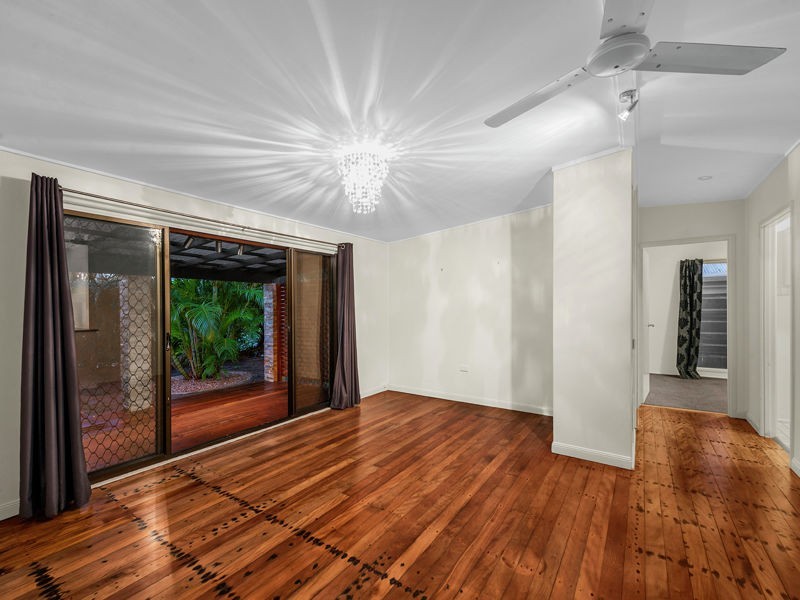 96 Sunderland Drive, Banksia Beach QLD 4507