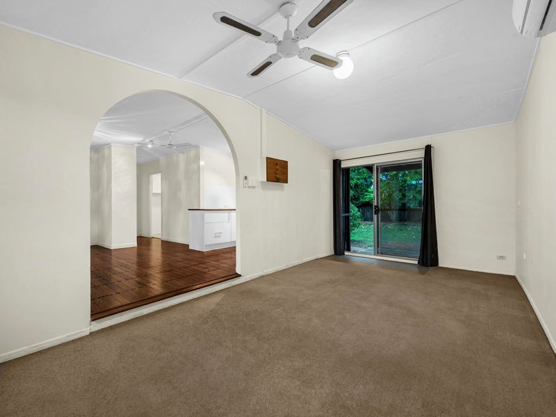 96 Sunderland Drive, Banksia Beach QLD 4507
