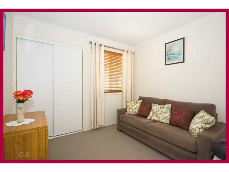 Sandstone Point QLD 4511