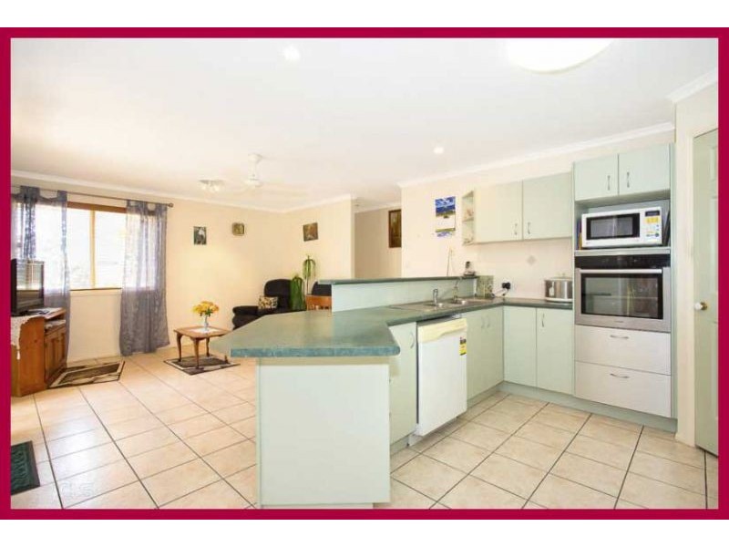 Sandstone Point QLD 4511