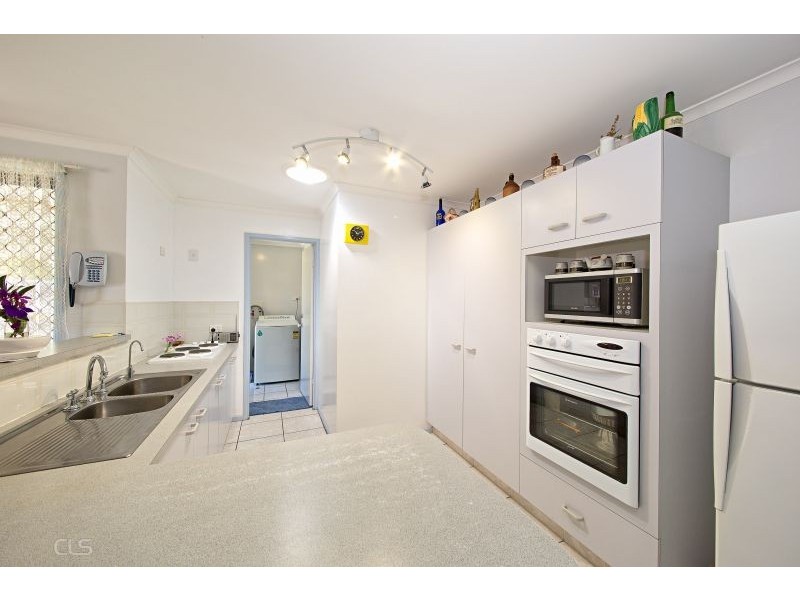 16 Village Avenue, Bongaree QLD 4507