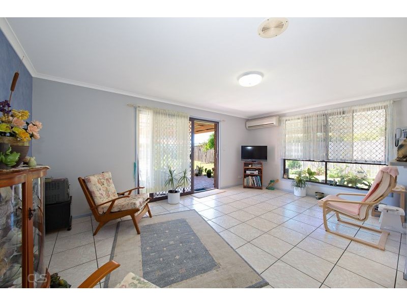 16 Village Avenue, Bongaree QLD 4507