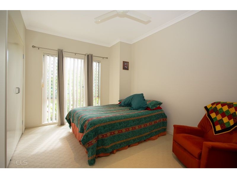 37 Raptor Pde, Banksia Beach QLD 4507