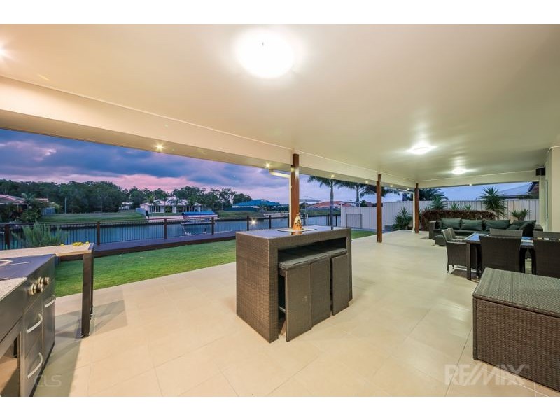 24 Barklya Crescent, Bongaree QLD 4507