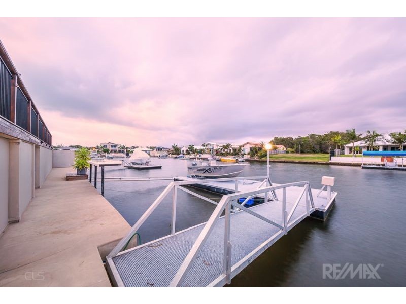 24 Barklya Crescent, Bongaree QLD 4507
