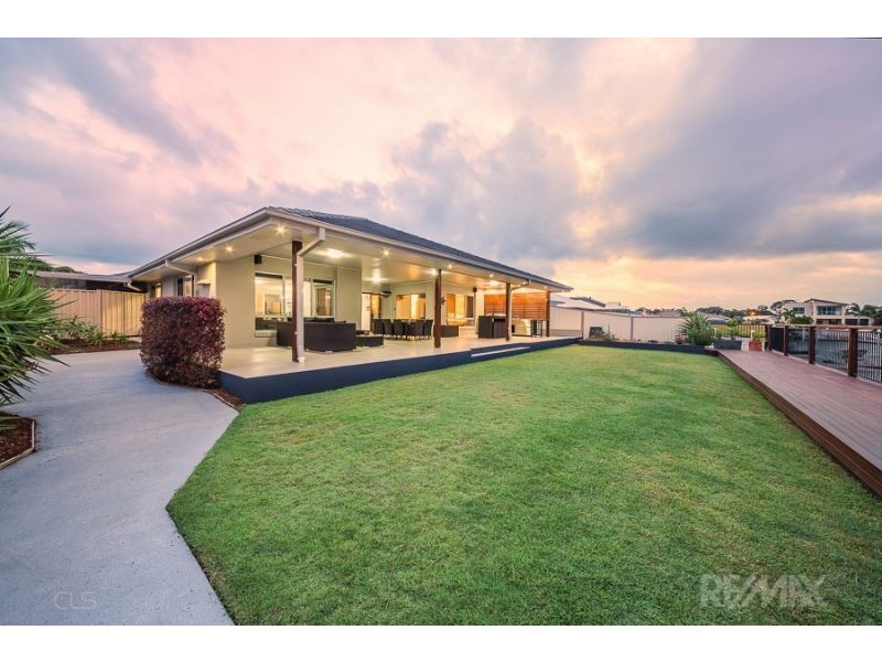 24 Barklya Crescent, Bongaree QLD 4507