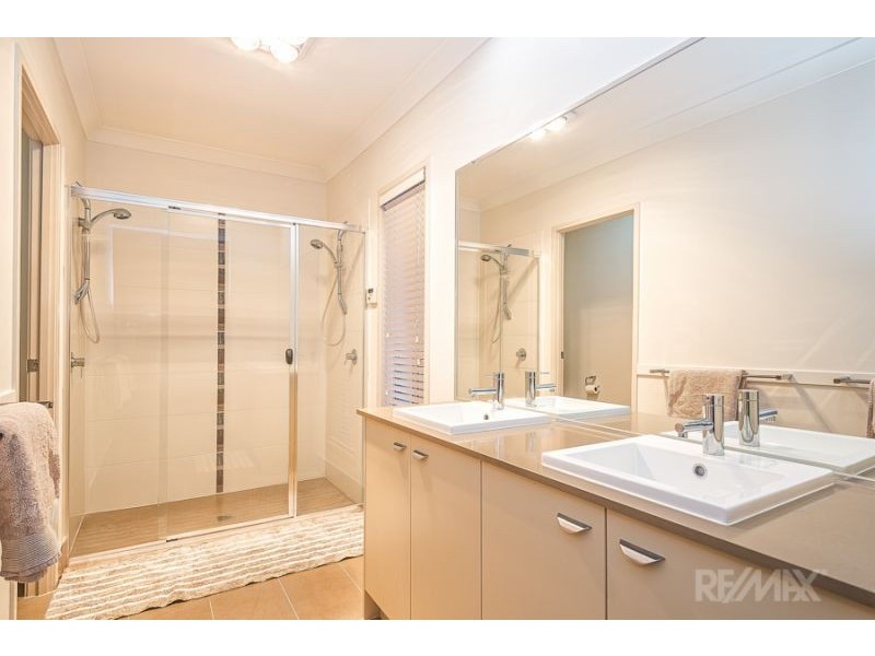 24 Barklya Crescent, Bongaree QLD 4507