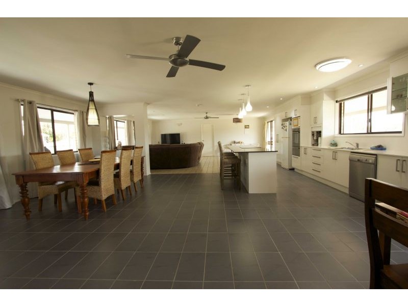 Beachmere QLD 4510