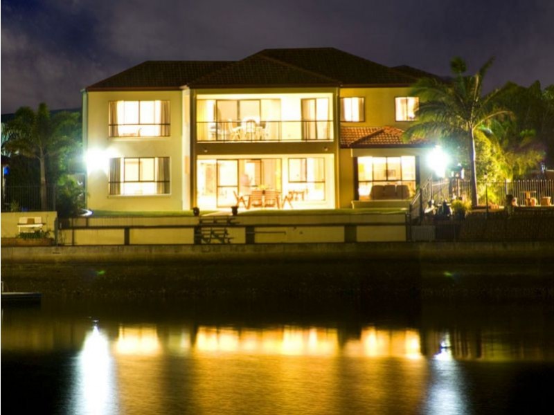 43 Voyagers Dr, Banksia Beach QLD 4507