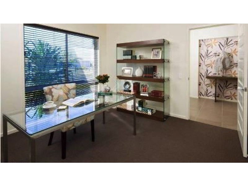 14 Whitehaven Place, Banksia Beach QLD 4507
