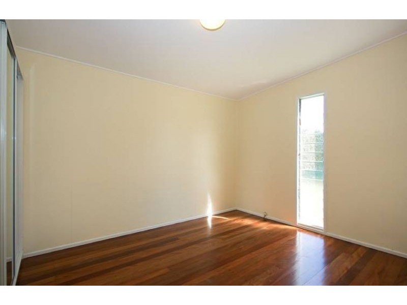 4 Beagle Avenue, Banksia Beach QLD 4507