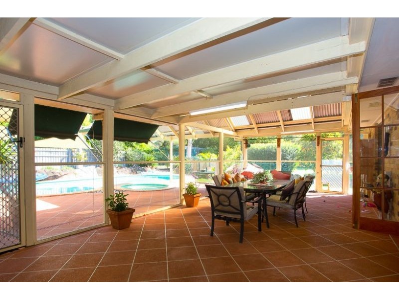 21 Todman Court, Ningi QLD 4511