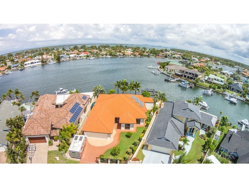 44 Island Parade, Banksia Beach QLD 4507