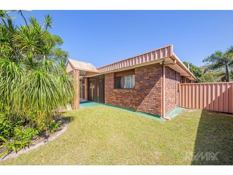 26 Whiting Street, Beachmere QLD 4510