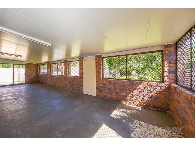 26 Whiting Street, Beachmere QLD 4510