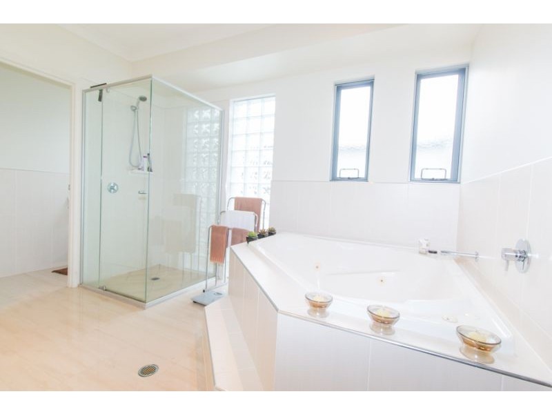 71-73 Fauna, Ningi QLD 4511