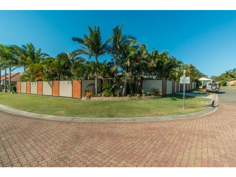 1 Sole Place, Sandstone Point QLD 4511