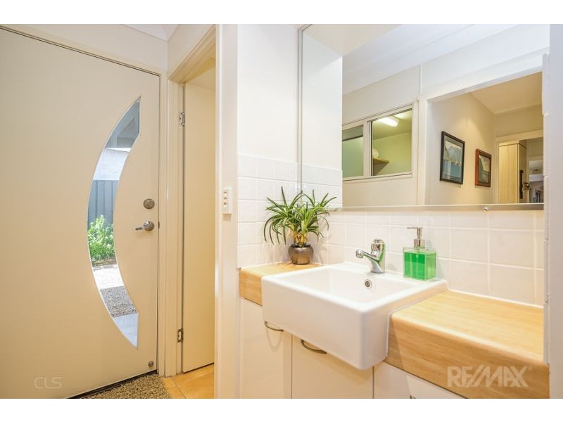 34 Ford Street, Bongaree QLD 4507