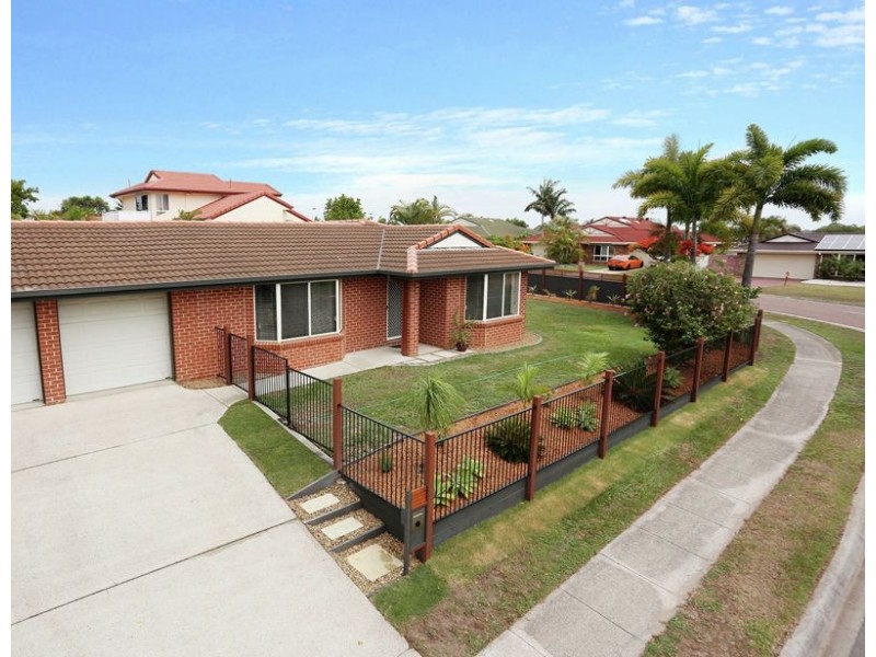 8 Headsail Drive, Banksia Beach QLD 4507