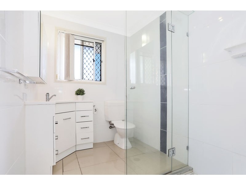 5 Tasman Court, Banksia Beach QLD 4507