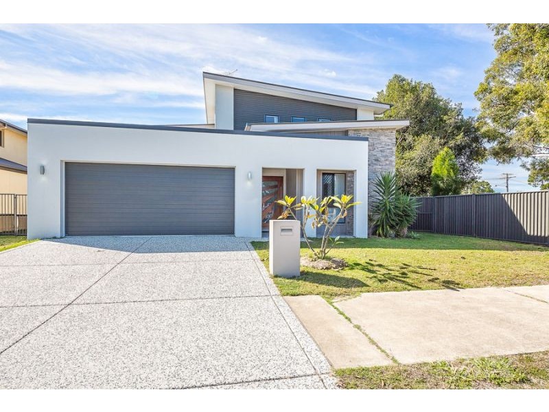 11 Arcadia Avenue, Woorim QLD 4507