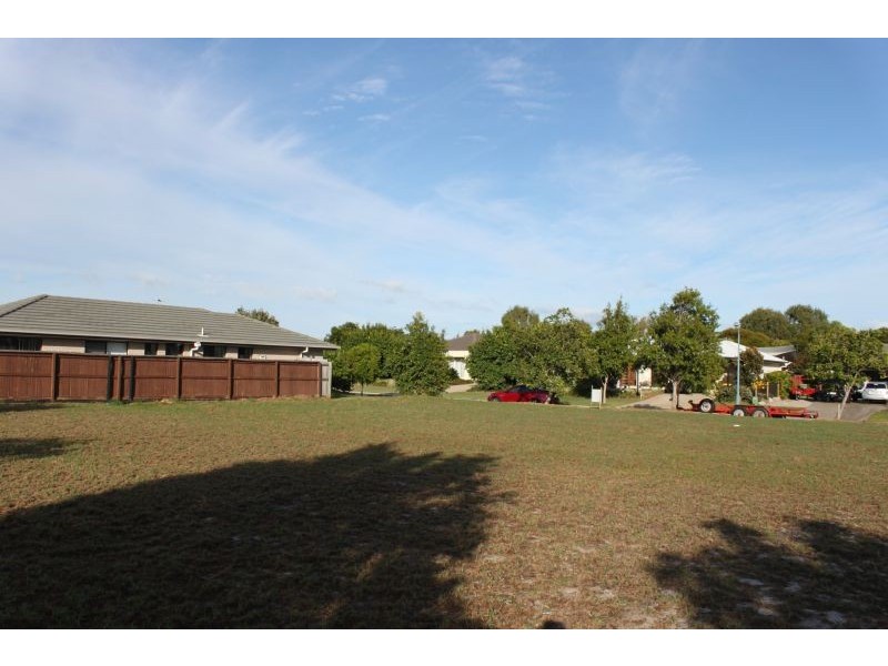 3 Riverstone Street, Ningi QLD 4511