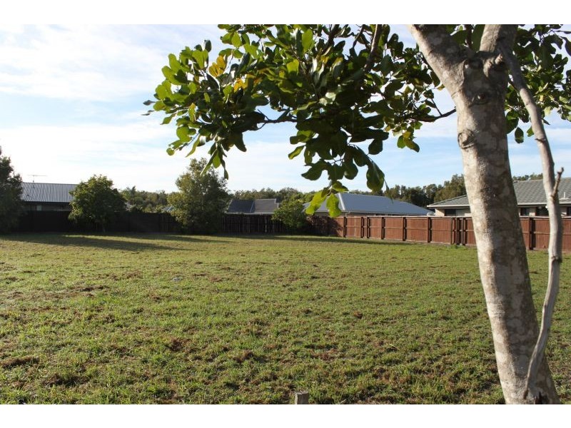 3 Riverstone Street, Ningi QLD 4511