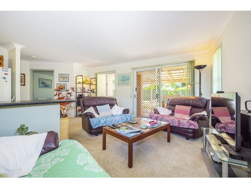 9 Violet Crt, Bongaree QLD 4507
