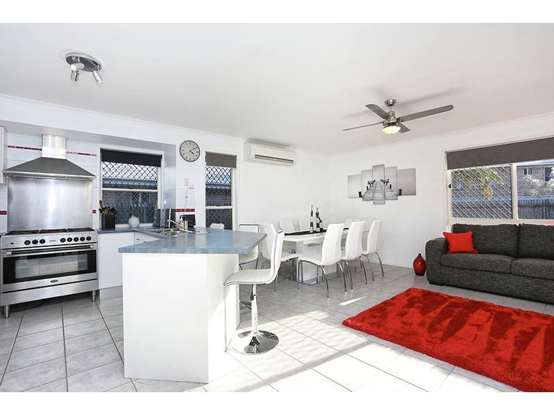 75 Avon Avenue, Banksia Beach QLD 4507