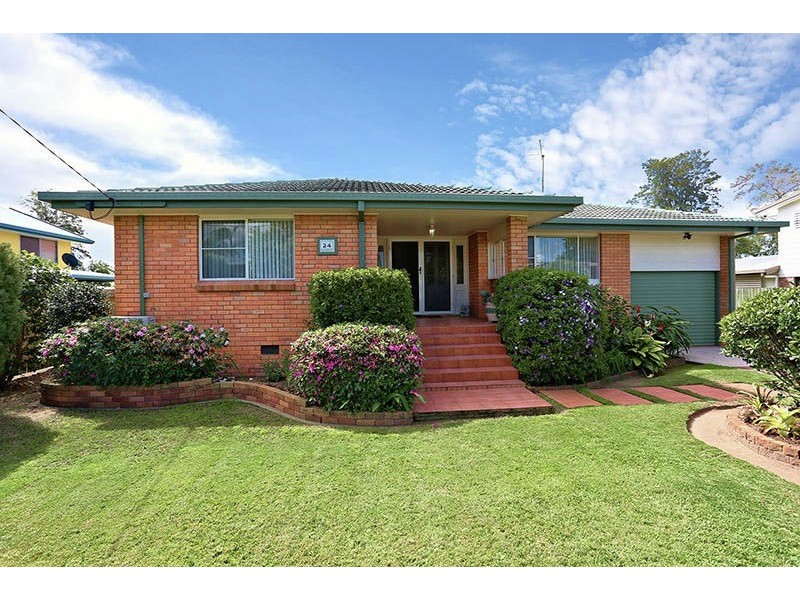 24 Cotswold Street, Morayfield QLD 4506