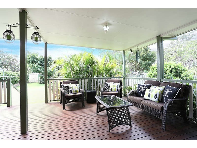 24 Cotswold Street, Morayfield QLD 4506