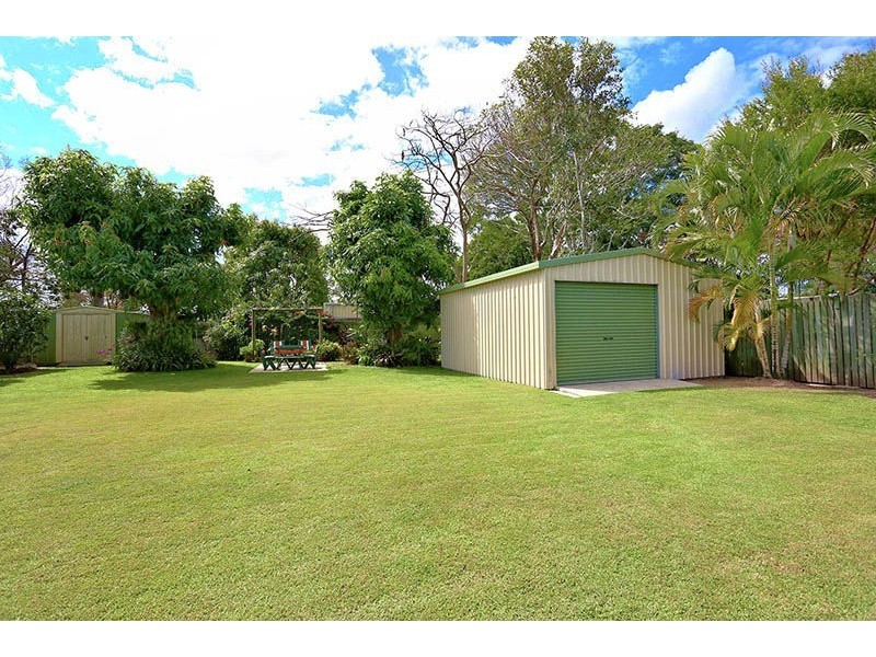 24 Cotswold Street, Morayfield QLD 4506