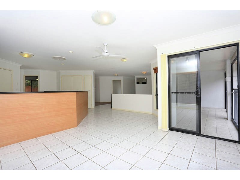 28 Dugong Crescent, Banksia Beach QLD 4507