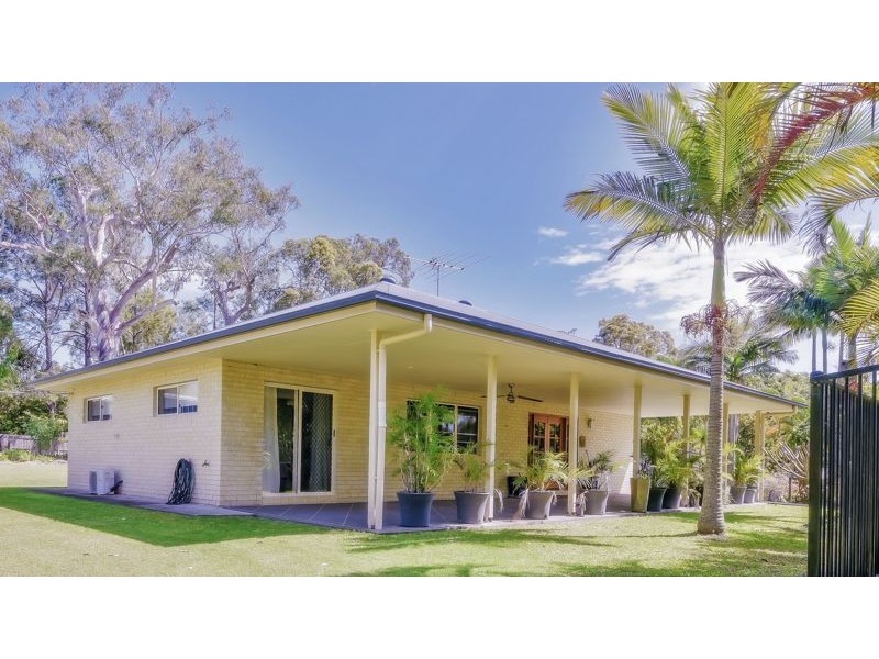 21 Sunny Court, Ningi QLD 4511