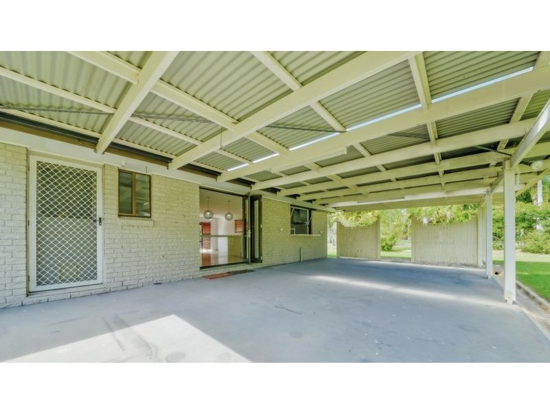 21 Sunny Court, Ningi QLD 4511