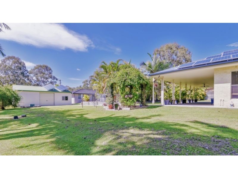 21 Sunny Court, Ningi QLD 4511
