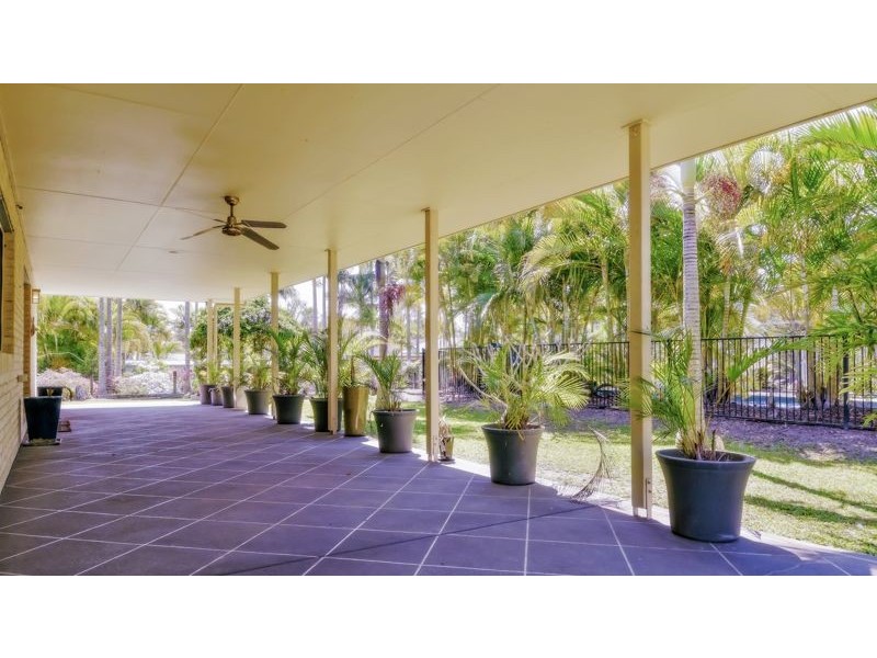 21 Sunny Court, Ningi QLD 4511