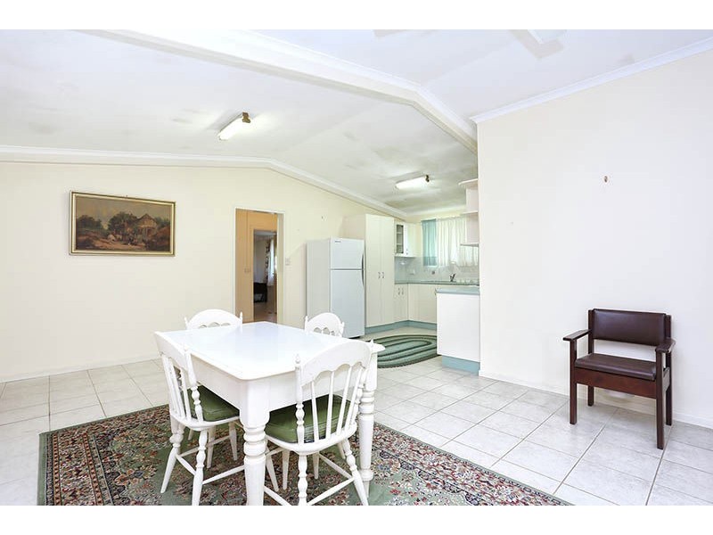 15 Cumming Street, Bongaree QLD 4507