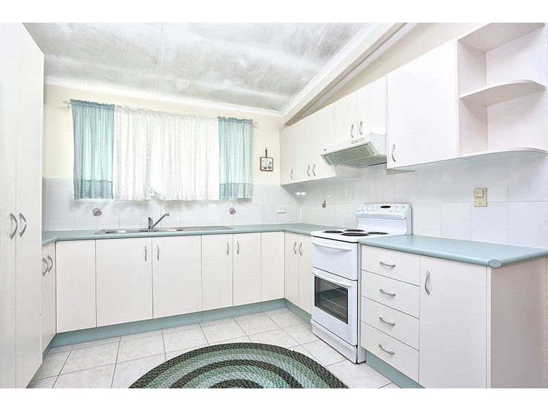 15 Cumming Street, Bongaree QLD 4507