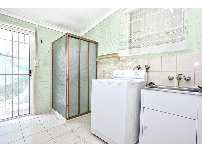 15 Cumming Street, Bongaree QLD 4507