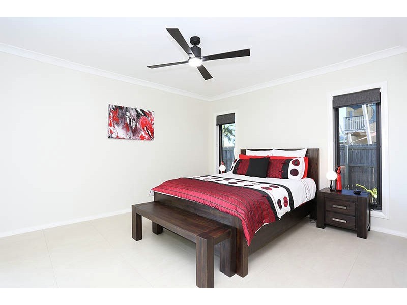 1 Dugong Crescent, Banksia Beach QLD 4507