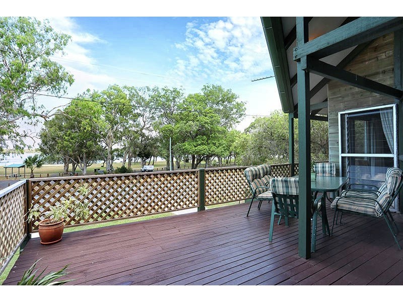 135 Sylvan Beach Esplanade, Bellara QLD 4507