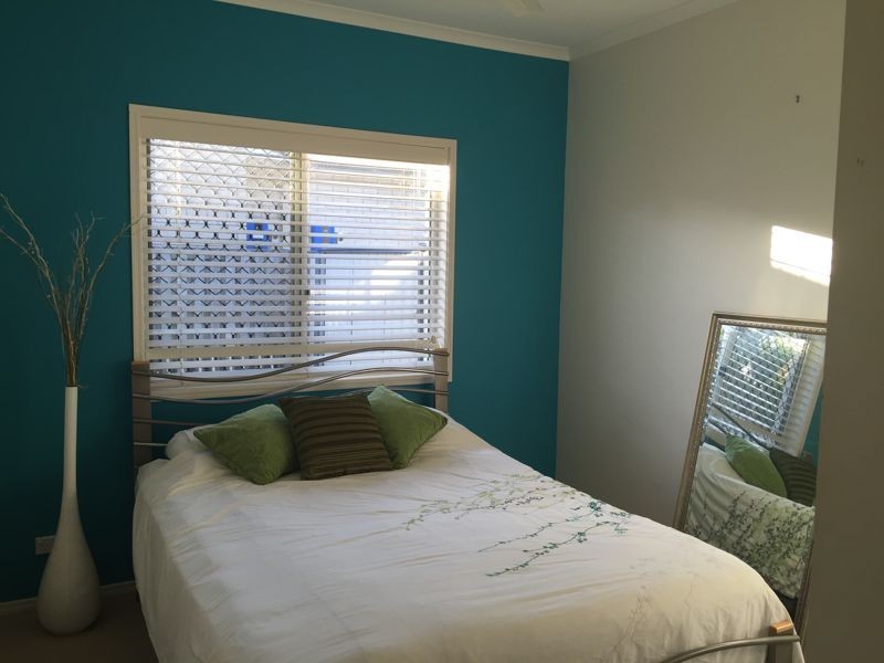 17 Seaforth Street, Sandstone Point QLD 4511