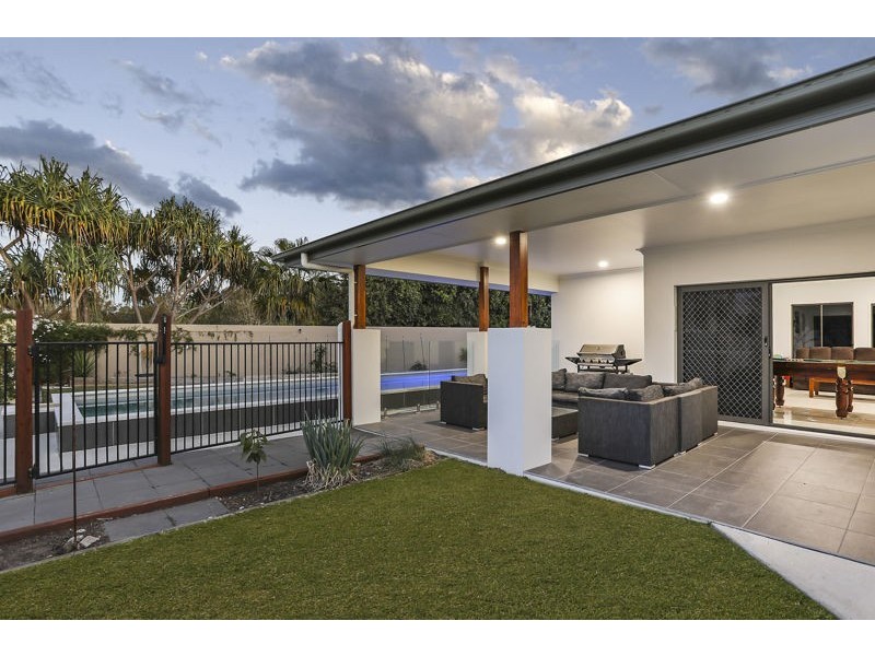 16 The Landing, Banksia Beach QLD 4507