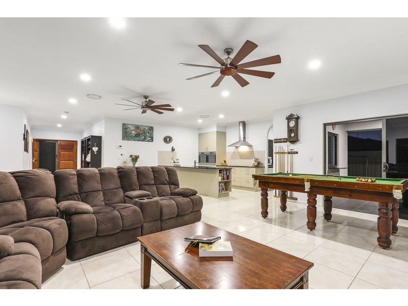 16 The Landing, Banksia Beach QLD 4507
