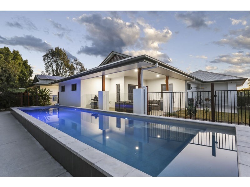 16 The Landing, Banksia Beach QLD 4507
