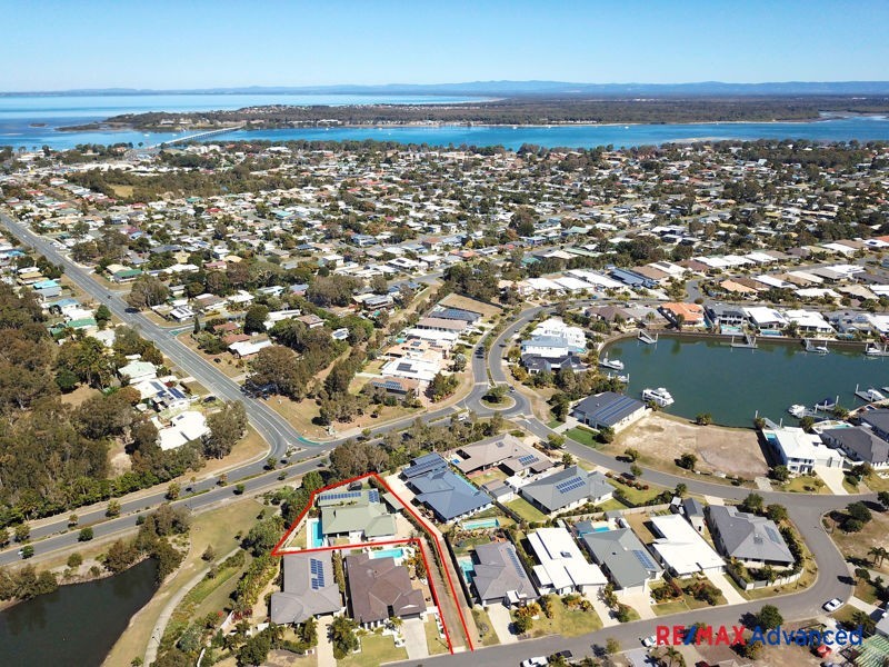 16 The Landing, Banksia Beach QLD 4507