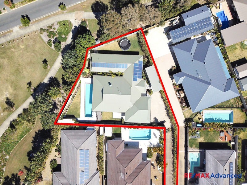 16 The Landing, Banksia Beach QLD 4507