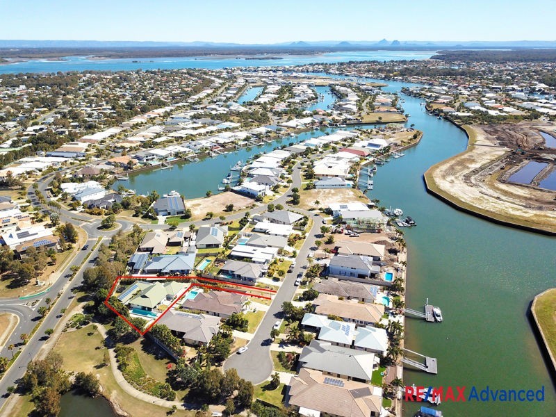 16 The Landing, Banksia Beach QLD 4507