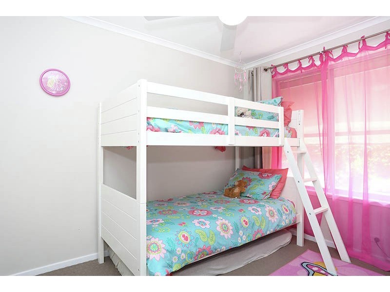 9 Relesah Drive, Ningi QLD 4511